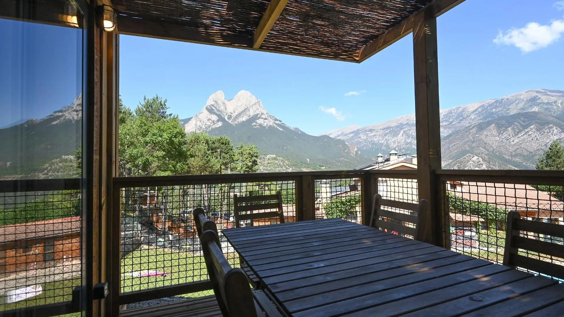 Parque de vacaciones Hotel Wecamp Pedraforca Saldes