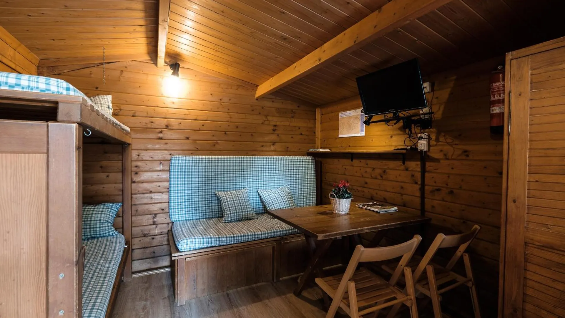 Holiday park Bungalows Del Camping Pedraforca Saldes