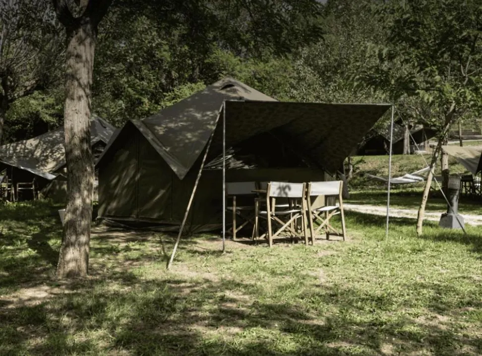 Hotel Wecamp Pedraforca Saldes Parque de vacaciones
