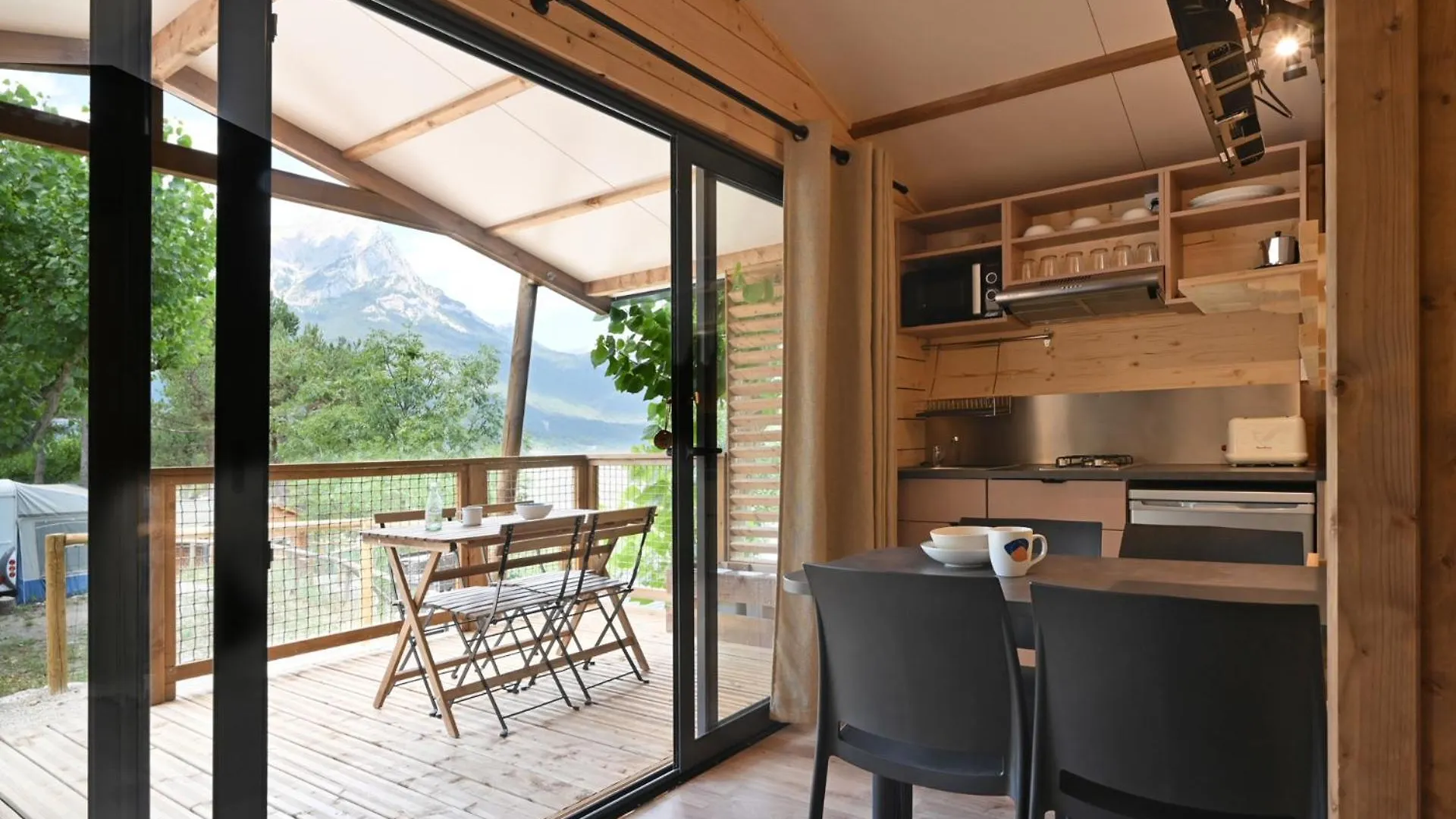 Semesterpark Wecamp Pedraforca Hotell Saldés