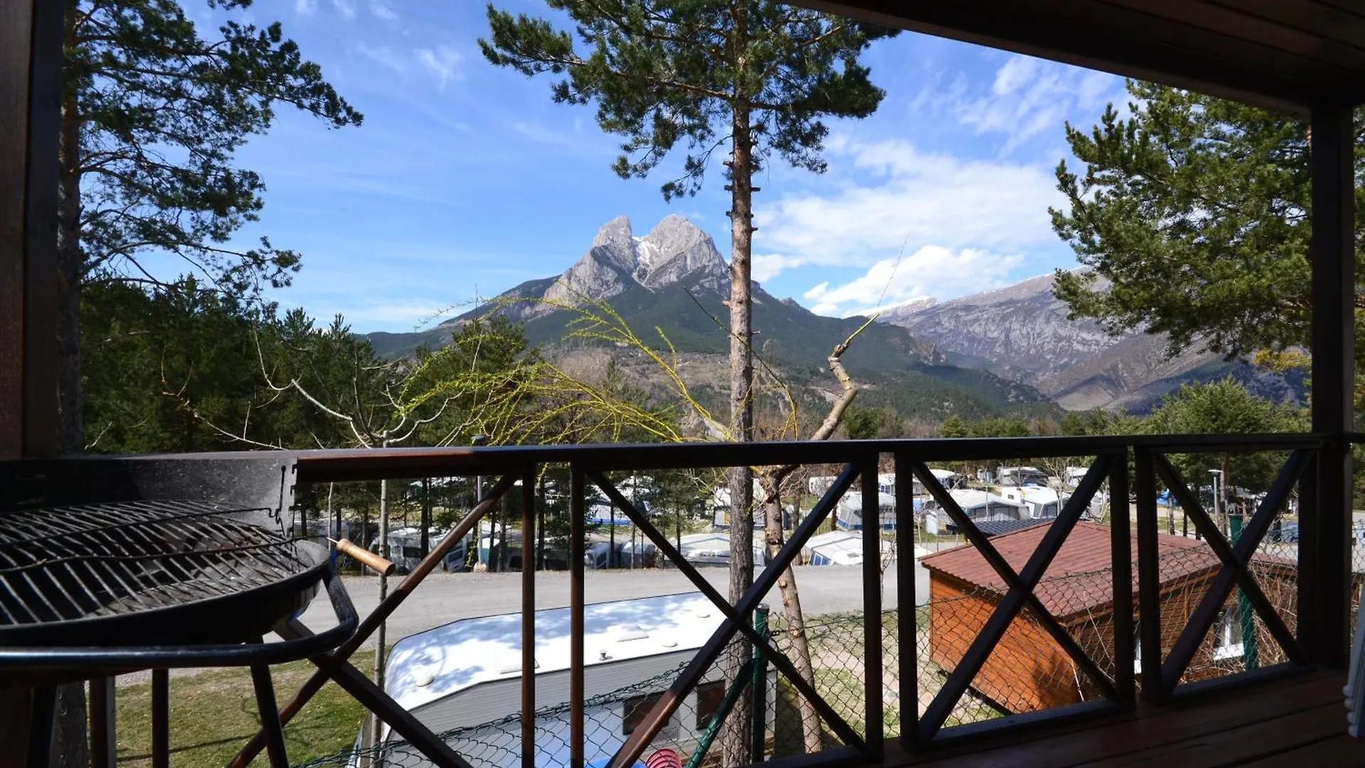 Holiday park Wecamp Pedraforca Hotel Saldes Spain